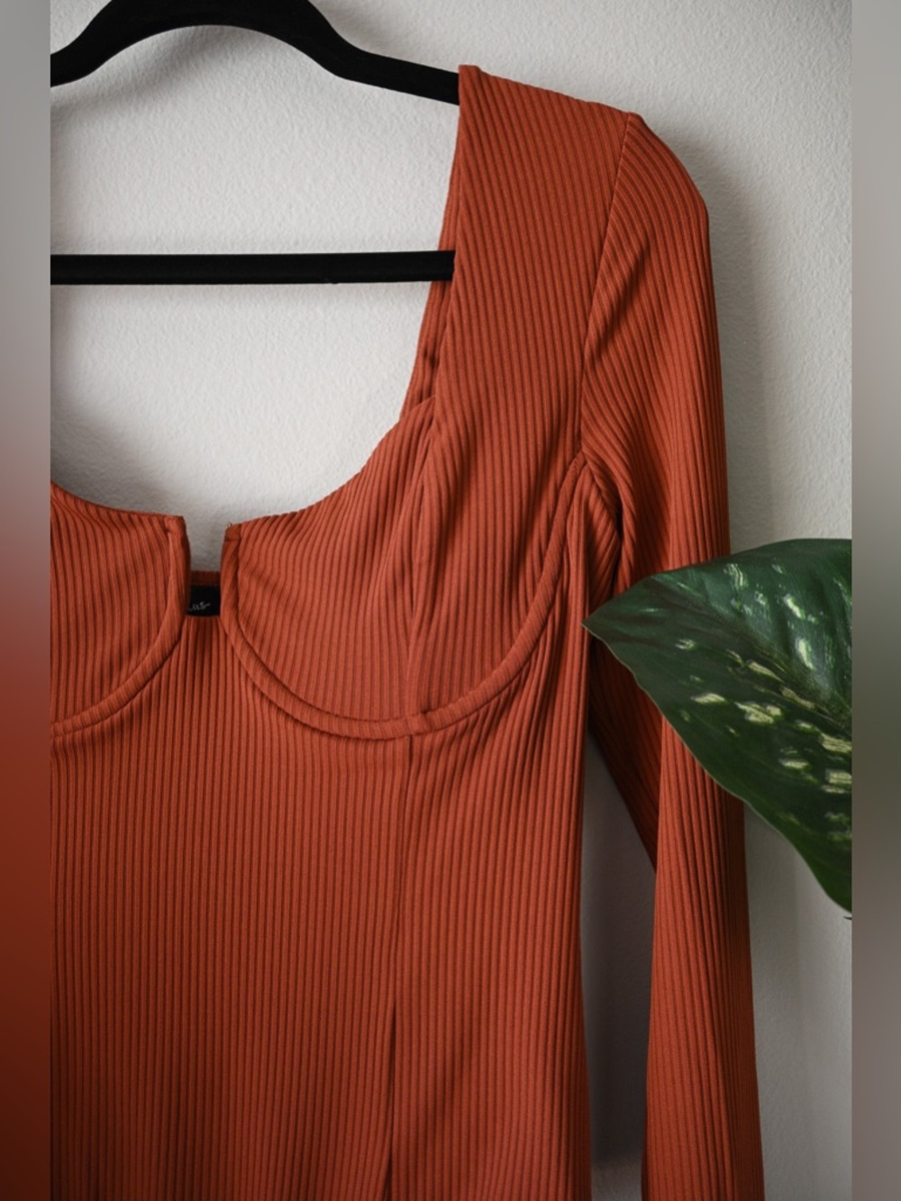 Lulu's Ribbed Bodysuit, New With Tags - Picture 5 of 8